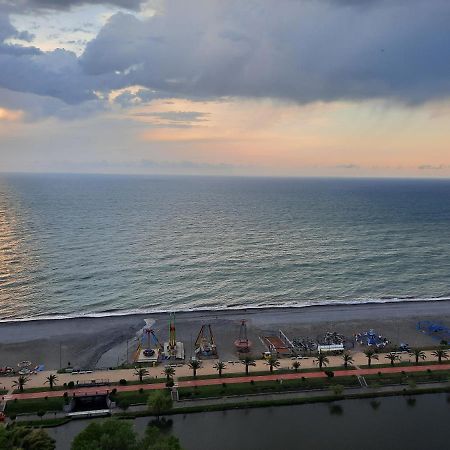The Best Beach Aparthotel Orbi City Батумі Екстер'єр фото